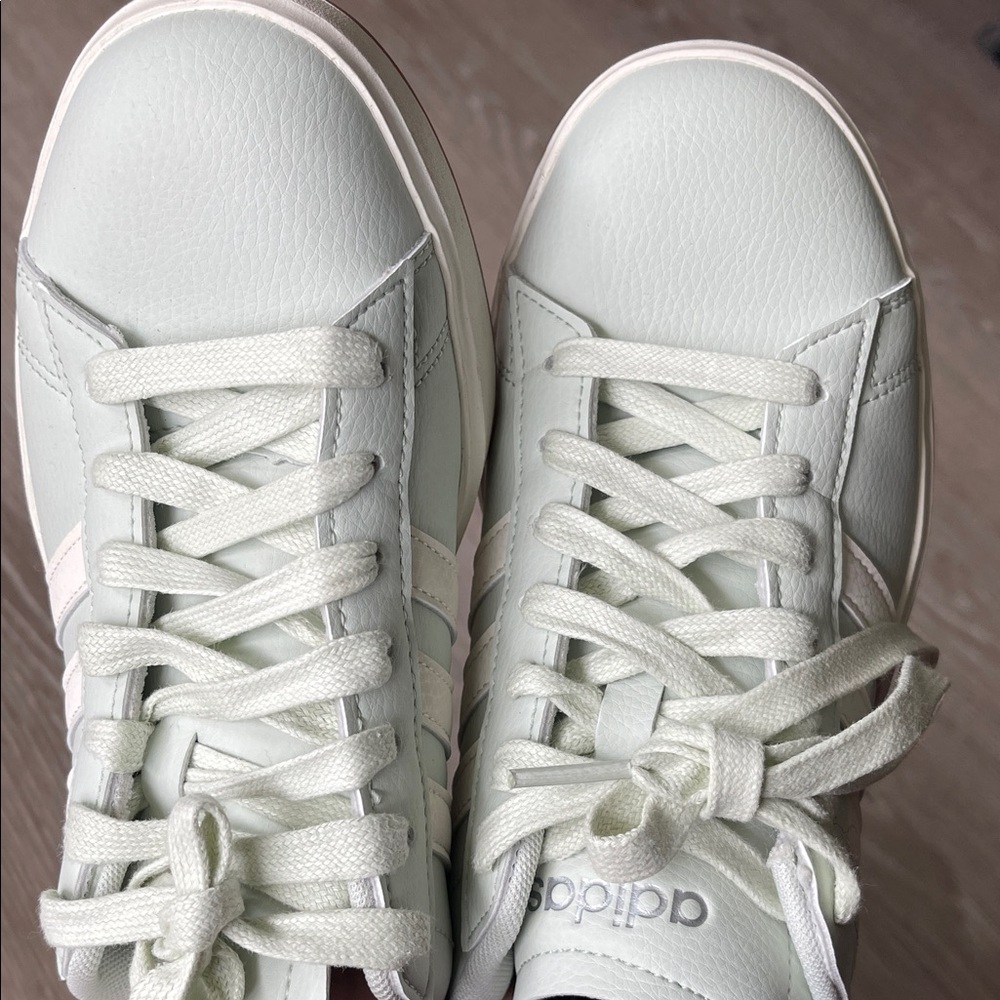 Adidas Women's Light Green Sneakers - Picture 4 of 5